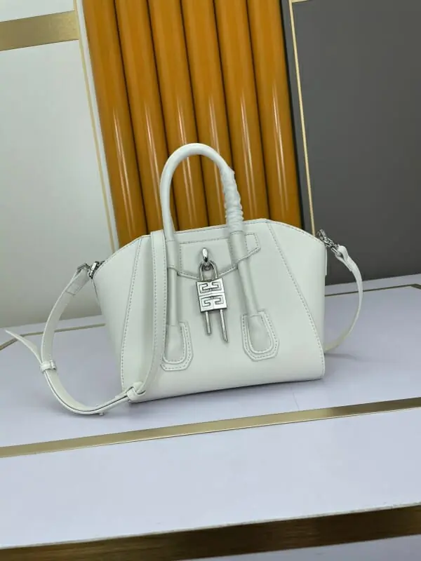 givenchy aaa qualite sac a main  pour femme s_1076235